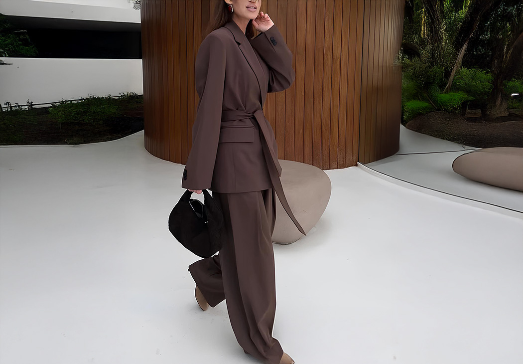 IMG_04_29_ensemble_blazer_pantalon_ample_femme_description1